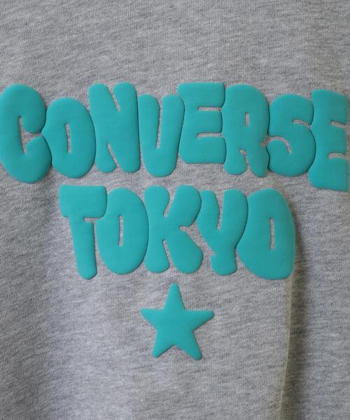 CONVERSE TOKYO（コンバーストウキョウ）の「CRUSHEDFOAM PRINT SHORT LOGO SWEAT（スウェット・レディース・グレー/ネイビー/ホワイト・FREE）」の5枚目の写真
