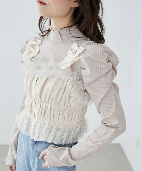 MAJESTIC LEGON(マジェスティックレゴン)の「Ladyライクパワショルトップス(Tシャツ/カットソー・レディース・オフホワイト/ブラック/ピンク・MEDIUM)」の3枚目の写真
