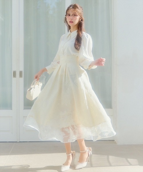 SWINGLE（スウィングル）の「レース切替スリーブシャツブラウス（シャツ/ブラウス・レディース・ネイビー/ミント/ピンク/ライトベージュ・FREE）」の6枚目の写真