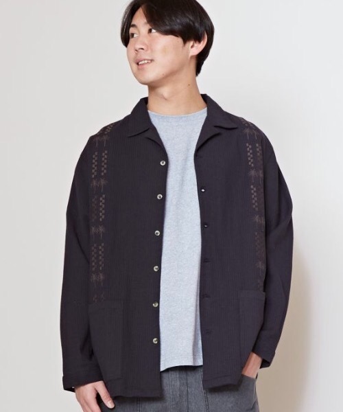 Kahiko(カヒコ)の「【Kahiko】SURF&Palms ディーンMEN'S開襟シャツ(シャツ/ブラウス・メンズ・ブラック/ブラウン/ベージュ・FREE)」の4枚目の写真