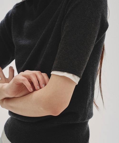 TODAYFUL(トゥデイフル)の「Halfsleeve Highgauge Knit(Tシャツ/カットソー・レディース・バーガンディー/キナリ/チャコールグレー・FREE)」の7枚目の写真