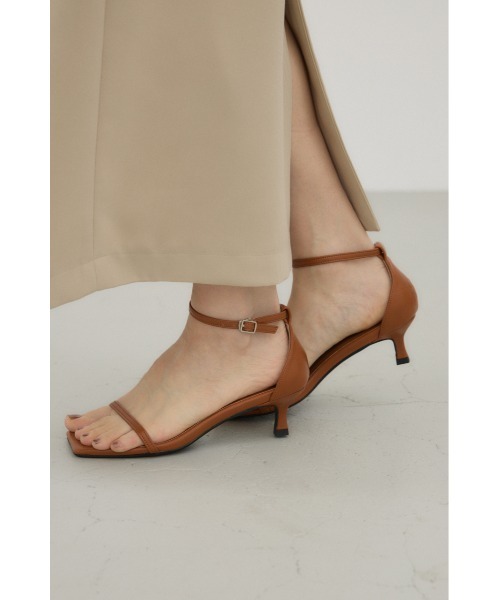 crie conforto(クリーコンフォルト)の「コードストラップヒールサンダル(サンダル・レディース・ブラック/キャメル・SMALL/MEDIUM/LARGE/LL)」の10枚目の写真