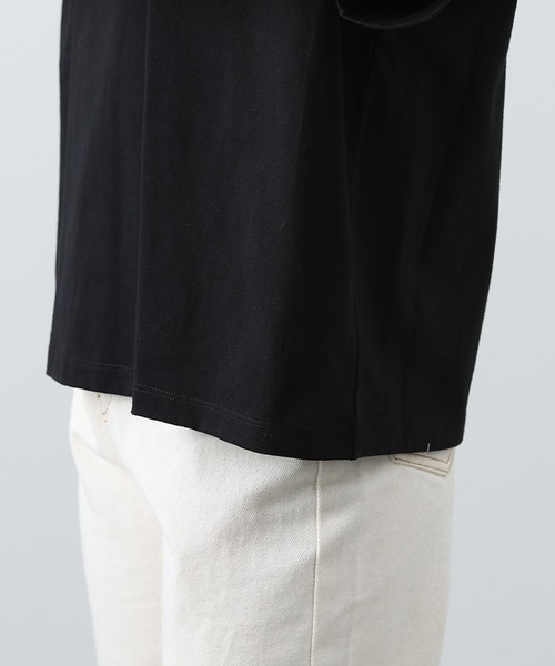 COLONY 2139(コロニートゥーワンスリーナイン)の「CERTAIN Tシャツ(Tシャツ/カットソー・レディース・ブラック/サックスブルー/チャコールグレー/ホワイト・FREE)」の11枚目の写真