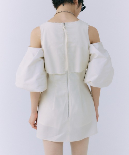 JOSE MOON（ジョゼムーン）の「VOLUME SLEEVE LONG TOP/ボリュームスリーブロングトップ（シャツ/ブラウス・レディース・ホワイト/ブラック・36/38）」の11枚目の写真