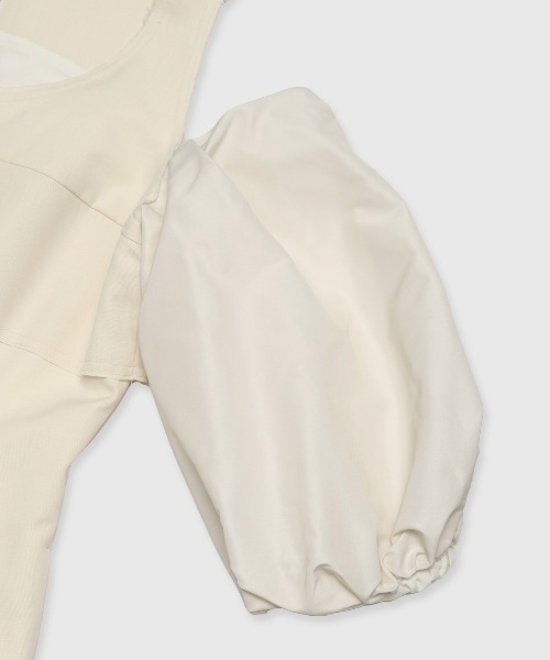 セール】VOLUME SLEEVE LONG TOP/ボリュームスリーブロング