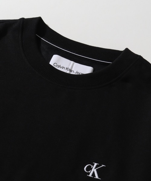 Calvin Klein Jeans（カルヴァンクラインジーンズ）の「【Calvin Klein JEANS/カルバンクライン ジーンズ】 ワンポイント ロゴ刺繍 クルーネック スウェット トレーナー（スウェット・メンズ・ホワイト/ブラック・XL/L/S/M）」の8枚目の写真