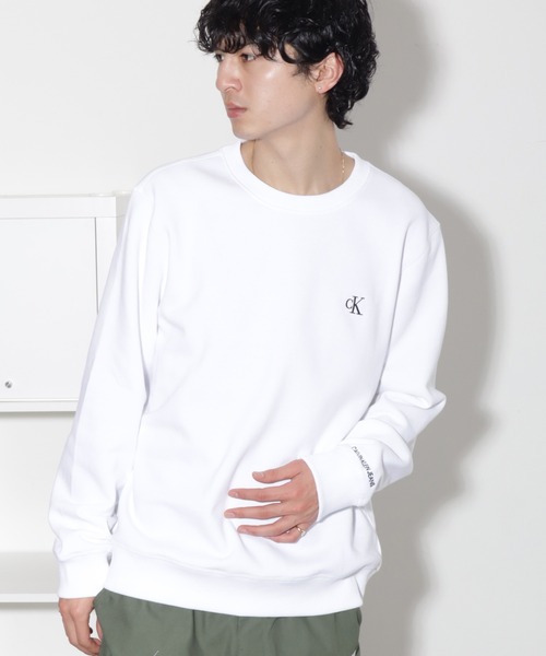 Calvin Klein Jeans（カルヴァンクラインジーンズ）の「【Calvin Klein JEANS/カルバンクライン ジーンズ】 ワンポイント ロゴ刺繍 クルーネック スウェット トレーナー（スウェット・メンズ・ホワイト/ブラック・XL/L/S/M）」の21枚目の写真