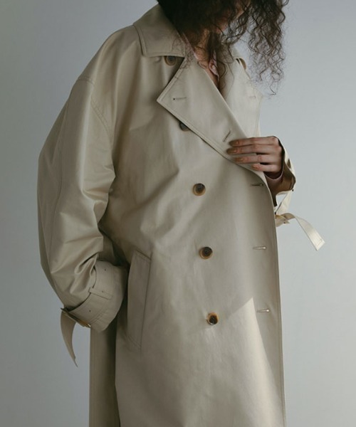 ETRE TOKYO(エトレトウキョウ)の「シャンブレーツイルトレンチコート(トレンチコート・レディース・ブラック/ベージュ・M/S)」の7枚目の写真