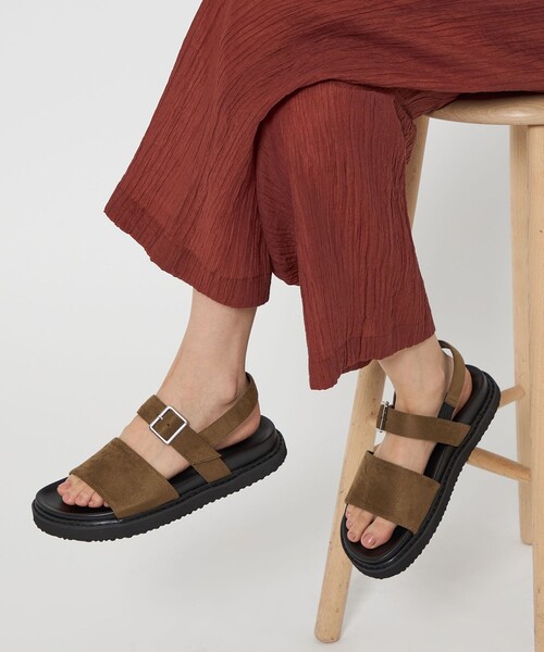 軽量 ★フットベッドサンダル ★【ALDO】☆Devanassi☆ 軽量 ☆フットベッドサンダル ☆【ALDO】☆Devanassi☆