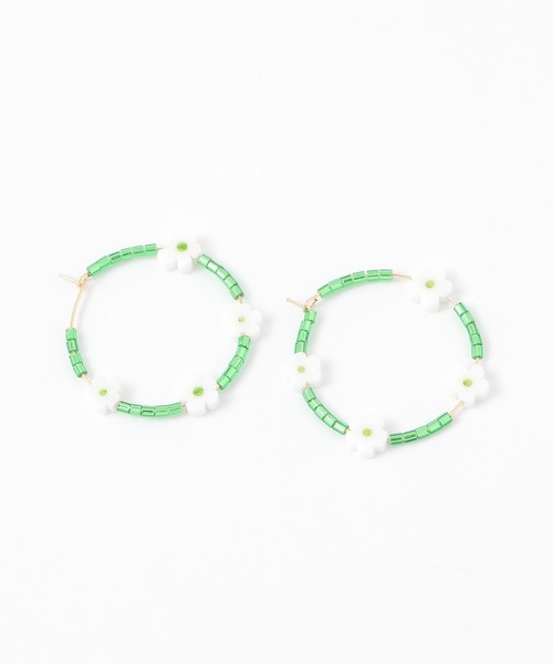 niko and...(ニコアンド)の「ビーズフラワーカラーピアス(ピアス(両耳用)・レディース・オレンジ/グリーン・0)」の5枚目の写真