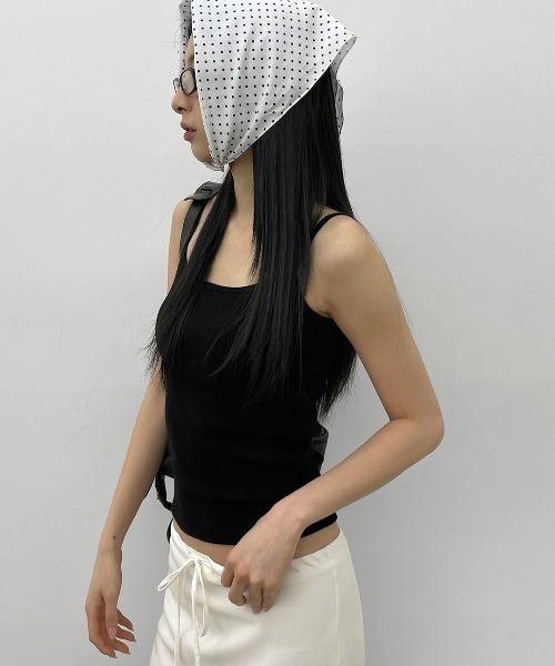 BLACKUP（ブラックアップ）の「[MADE] イージーベーシックリブストラップキャミソール(カップ付き)（キャミソール・レディース・ブラック/アイボリー・LARGE/MEDIUM/SMALL）」の18枚目の写真