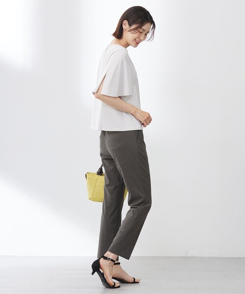 J.PRESS(ジェイプレス)の「【洗える】セルロースリネンストレッチ テーパード パンツ(その他パンツ・レディース・オレンジ系/ライトグレー系/ベージュ系/グレー系・T13/T17/T15)」の22枚目の写真