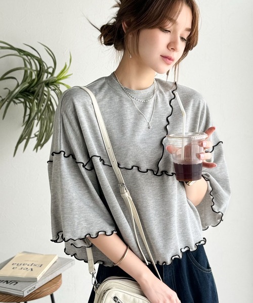 classicalelf（クラシカルエルフ）の「Tシャツより可愛く、スウェットより軽やか♪ゆったりシルエット5分袖メロウ切替裏毛トップス（Tシャツ/カットソー・レディース・オートミール/チャコール/杢グレー・MEDIUM/LARGE/X-LARGE/SMALL）」の4枚目の写真