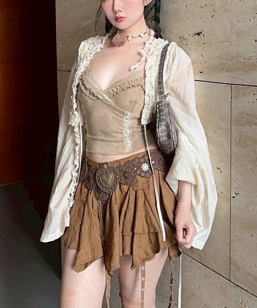 VIBGYOR（ヴィブジョー）の「【LAMPOON】ハートコンチョベルト（ベルト・レディース・ブラウン・FREE）」の2枚目の写真