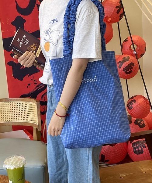 mebole(メボレ)の「Second Plaid Tote bag(トートバッグ・レディース・ブルー/ホワイト/ライトグリーン・FREE)」の16枚目の写真