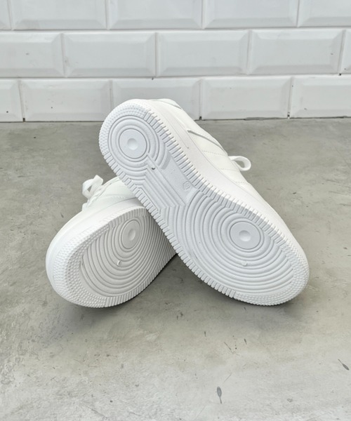 CLEA(クレア)の「厚底ローカットスニーカー(スニーカー・レディース・ブラック/ホワイト・24.5cm/23.5cm)」の20枚目の写真