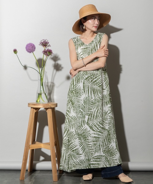 lodie(ロディ)の「アフリカンシックなマキシワンピース(ワンピース・レディース・ブラック/カーキ/オリーブ/ブラック×ホワイト・FREE)」の3枚目の写真