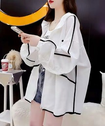 NinaetLina(jiGi)̃C؂ւp[J[(p[J[)