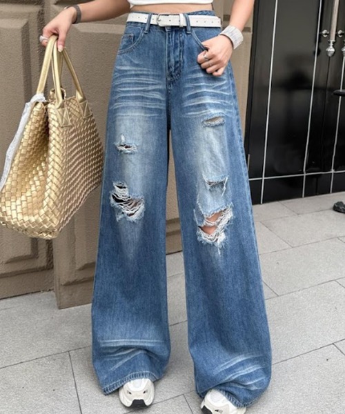 ウォッシュ加工　フレアデニム セールWashed Damaged Flared Denim ⁄ ウォッシュ加工 ダメージ