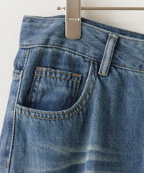 ROOPTOKYO(ループトウキョウ)の「Washed Damaged Flared Denim / ウォッシュ加工 ダメージフレアデニム(デニムパンツ・レディース・ダークブルー/ライトブルー・M/S)」の10枚目の写真