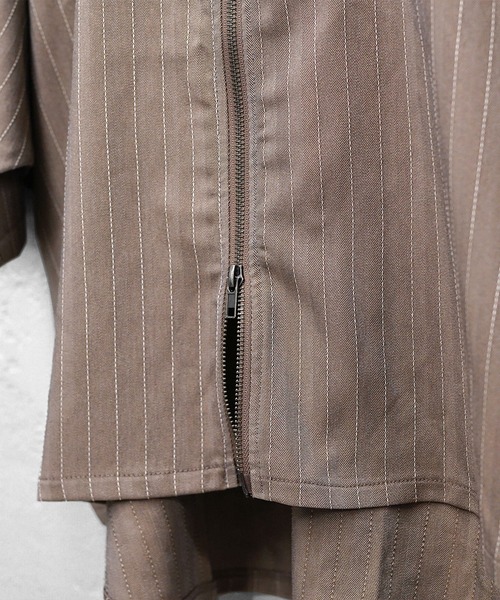 MinoriTY（マイノリティ）の「【MinoriTY】シャドウストライプショート丈ダブルジップスイングトップ 半袖シャツ メンズ 夏服（シャツ/ブラウス・メンズ・チャコール/ベージュ/ブルー・M/L）」の18枚目の写真