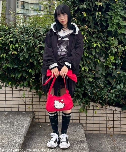 Candy Stripper（キャンディストリッパー）の「【HELLO KITTY】RIBBON HAND バッグ（ハンドバッグ・レディース・ブラック/レッド・FREE）」の7枚目の写真