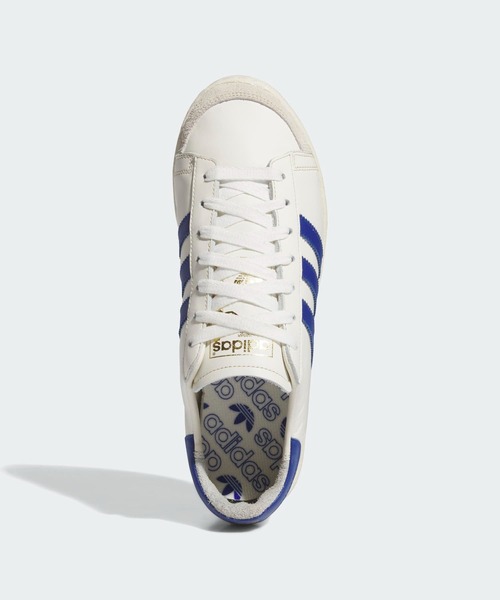 adidas（アディダス）の「ジャバー ロー / Jabbar Low / アディダスオリジナルス adidas Originals（スニーカー・メンズ・ホワイト×ブルー・27.0cm/27.5cm/28.0cm/22.5cm/23.0cm/23.5cm/24.0cm/24.5cm/25.0cm/25.5cm/26.0cm/26.5cm/28.5cm/29.0cm）」の2枚目の写真