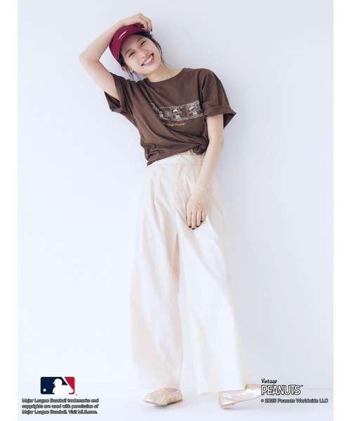 MLB（メジャーリーグベースボール）の「【MLB×PEANUTS】ロゴTee（Tシャツ/カットソー・レディース・オフホワイト/ブラウン/ネイビー・FREE）」の13枚目の写真