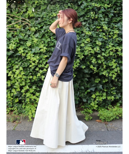 MLB（メジャーリーグベースボール）の「【MLB×PEANUTS】ロゴTee（Tシャツ/カットソー・レディース・オフホワイト/ブラウン/ネイビー・FREE）」の21枚目の写真