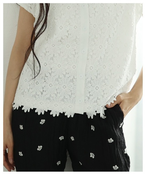 Sawa a la mode（サワアラモード）の「花柄レース切替フレンチスリーブブラウス（シャツ/ブラウス・レディース・ホワイト/ブラック・FREE）」の18枚目の写真