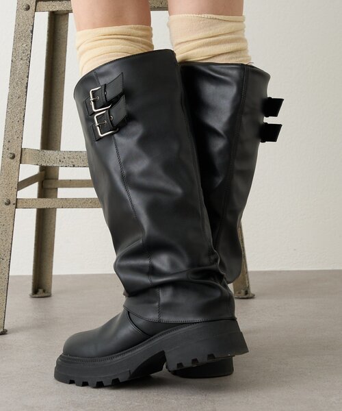 w closet（ダブルクローゼット）の「【25AW】ベルト付カバーロングブーツ（ブーツ・レディース・ブラウン/ブラック・SMALL/LARGE/MEDIUM）」の5枚目の写真