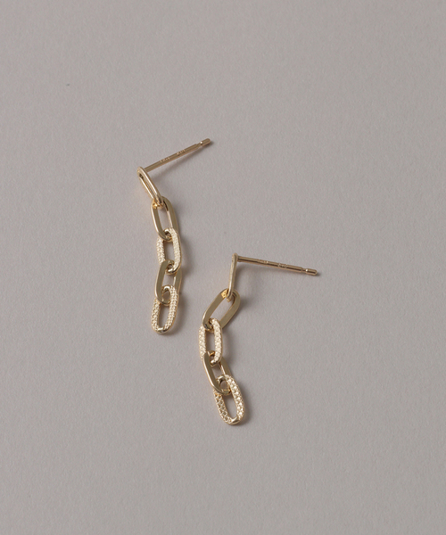 Lilas（リラ）の「プレイドクリップチェーンピアス K10（両耳