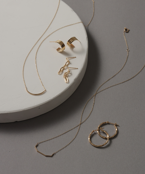 Lilas（リラ）の「プレイドクリップチェーンピアス K10（両耳