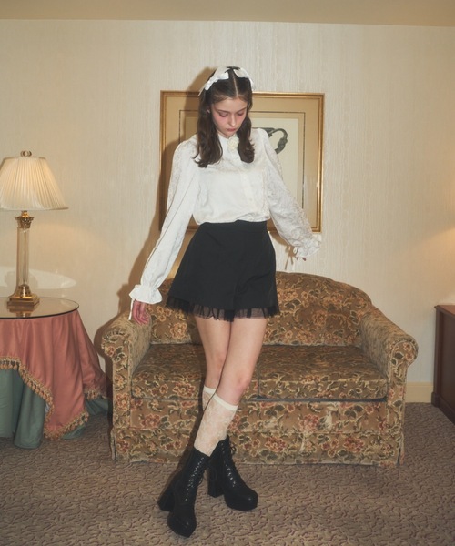 Lovilyn（ラヴィリン）の「裾チュールショートパンツ（その他パンツ・レディース・ホワイト/ブラック・SMALL/MEDIUM）」の15枚目の写真