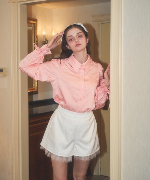 Lovilyn（ラヴィリン）の「裾チュールショートパンツ（その他パンツ・レディース・ホワイト/ブラック・SMALL/MEDIUM）」の10枚目の写真