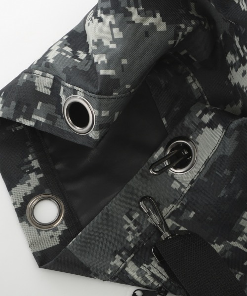 BACKYARD FAMILY(バックヤードファミリー)の「BODYWOLF ボディウルフ BW19 ボンサック(バックパック/リュック・メンズ・グリーン系カモフラージュ/グレー系カモフラージュ/ブルー系その他・FREE)」の5枚目の写真