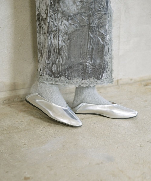 studio CLIP(スタディオクリップ)の「アソート合皮バブーシュ(パンプス・レディース・その他2/アイボリー/ブラック・LARGE/MEDIUM)」の18枚目の写真