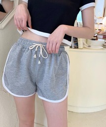 ラインショートパンツ