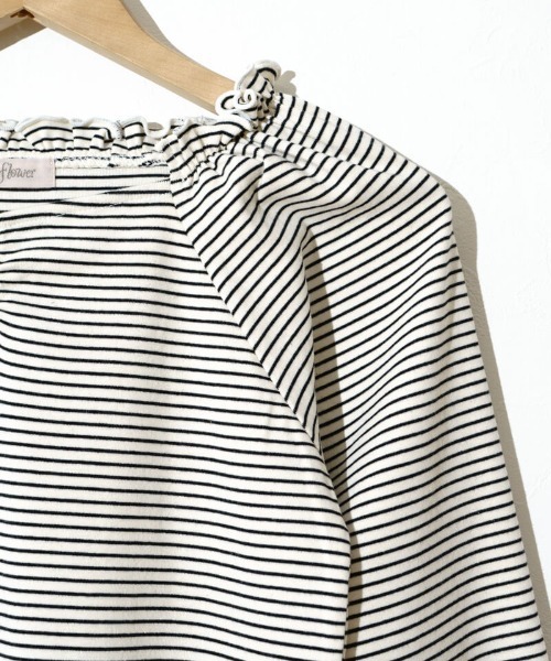 flower（フラワー）の「フリルボーダートップ（Tシャツ/カットソー・レディース・ブラック/アイボリー・FREE）」の8枚目の写真