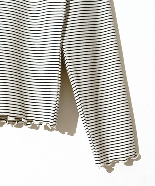 flower（フラワー）の「フリルボーダートップ（Tシャツ/カットソー・レディース・ブラック/アイボリー・FREE）」の9枚目の写真