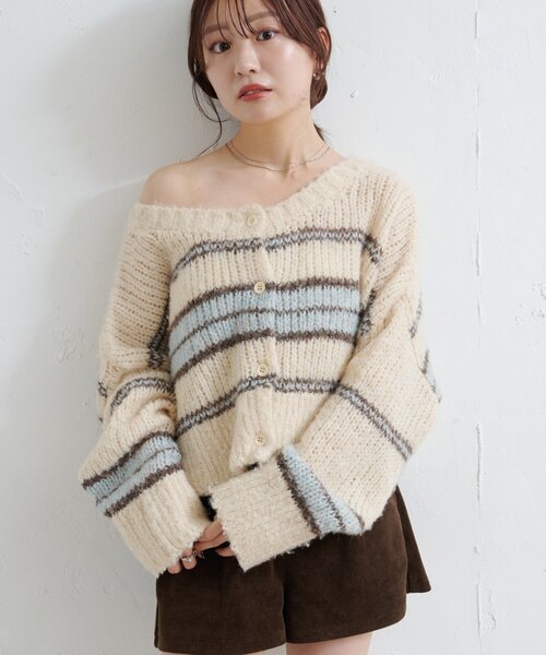 Kastane(カスタネ)の「【お気に入り1万人突破!/2WAY】ボーダーモヘアライクニット(ニット/セーター・レディース・ネイビー/サックスブルー/グリーン・FREE)」の4枚目の写真