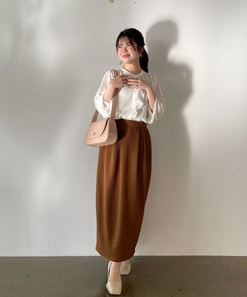 COHINA(コヒナ)の「ジャカードスリータックIラインスカート 【低身長・小柄女性】(スカート・レディース・ブラック/ブラウン・S/XS)」の11枚目の写真