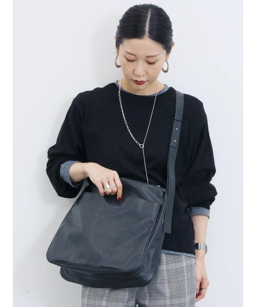 Samansa Mos2 blue（サマンサモスモスブルー）の「合皮ショルダーバッグ（ハンドバッグ・レディース・ブラック/ブラウン・F）」の5枚目の写真