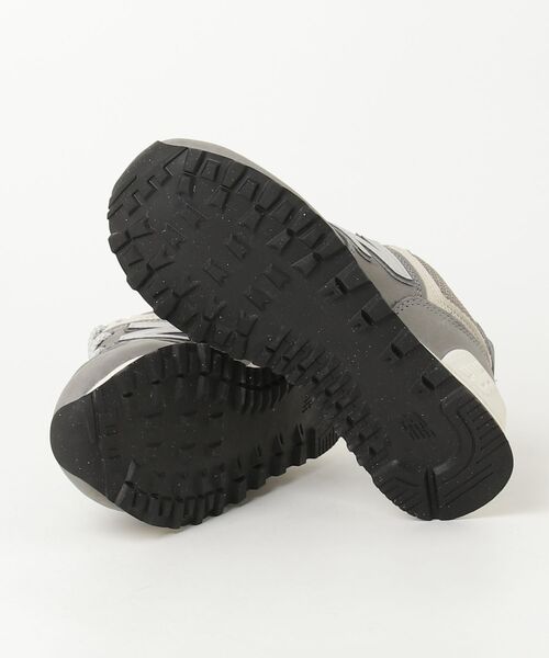 NEW BALANCE(ニューバランス)の「574(スニーカー・メンズ・ベージュ/ホワイト/ブラック/グレー・29.0cm/24.5cm/24.0cm/23.5cm/23.0cm/22.5cm/22.0cm/28.5cm/28.0cm/27.5cm/27.0cm/26.5cm/26.0cm/25.5cm/25.0cm/30.0cm)」の7枚目の写真