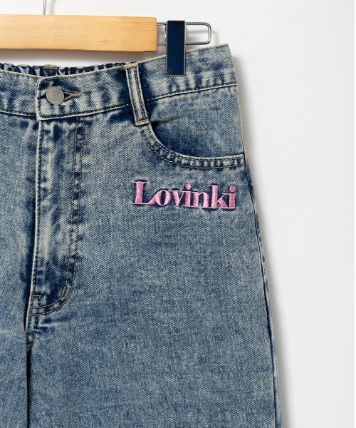 A.D.C.L.(エーディーシーエル)の「刺繍入り バレルシルエット デニムパンツ(デニムパンツ・レディース・ブルー/ネイビー・M/L)」の19枚目の写真