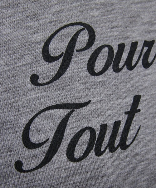 clear（クリア）の「レース付きサイドシャーリングロゴロンT［韓国ファッション カジュアル］≪AW新作≫（Tシャツ/カットソー・レディース・グレー/オフホワイト/ブラック・F）」の11枚目の写真