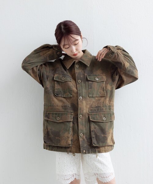 Kastane(カスタネ)の「ミリタリーカモジャケット(ミリタリージャケット・レディース・カーキ・FREE)」の4枚目の写真