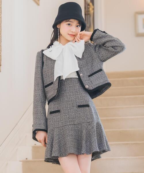 WILLSELECTION(ウィルセレクション)の「ブレードデザインノーカラーツイードジャケット(ノーカラージャケット・レディース・ラベンダー/ボルドー/チャコールグレー・FREE)」の4枚目の写真