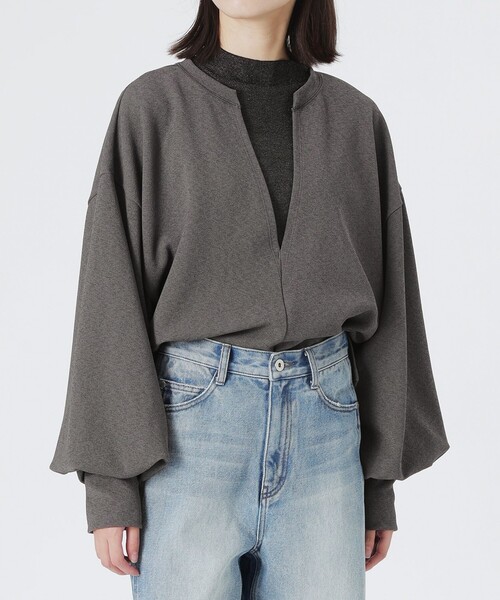 LOVELESS（ラブレス）の「ディープVネックプルオーバー（Tシャツ/カットソー・レディース・ライトイエロー/オフホワイト/グレー系その他・36）」の8枚目の写真