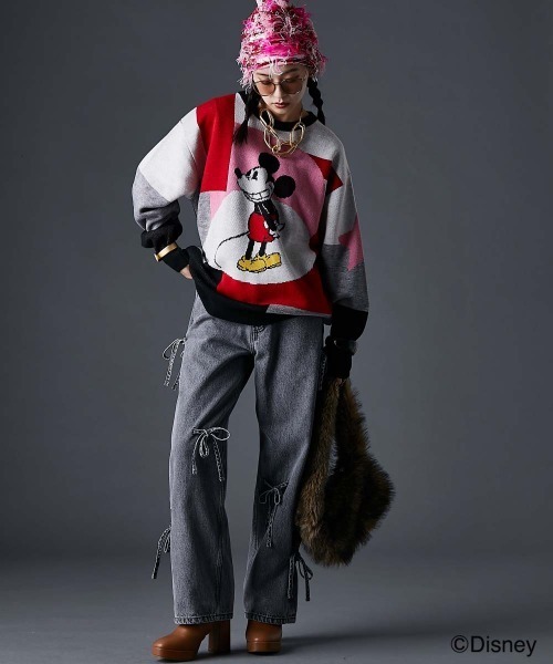 Disney（ディズニー）の「ミッキー/幾何柄ジャガードニット＜大きいサイズ有＞GEVS.（ニット/セーター・レディース・ピンク系/ブルー系・M/L/LL/3L/4L/5L）」の3枚目の写真